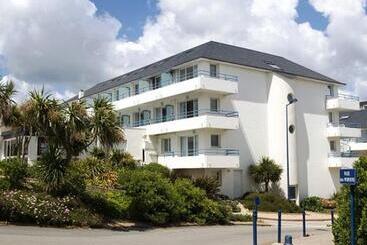 Residence Pierre & Vacances La Corniche De La Plage