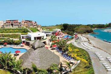 استراحتگاه Royal Decameron Mompiche   All Inclusive