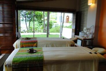 استراحتگاه Royal Decameron Mompiche   All Inclusive