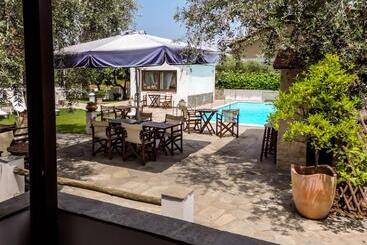 Villa Dafni Studios