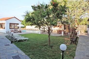 Villa Dafni Studios