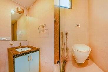 Fabhotel Dream Plaza   Nr Biswa Bangla Gate