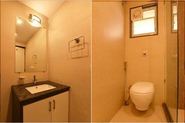Fabhotel Dream Plaza   Nr Biswa Bangla Gate