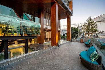 Orion Hotel & Residence Bangna