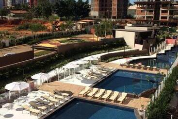 هتل Evian Thermas Residence