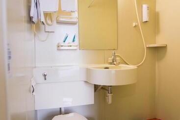 هتل Home Inn Shijiazhuang North 2nd Ring Road North Zhonghua Street