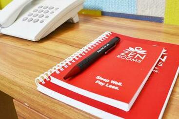 פנסיון Penginapan Anggrek