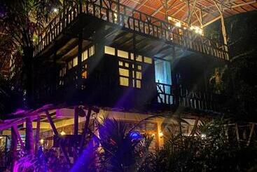 پانسیون Utria Hostel