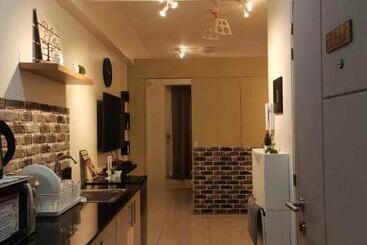 Wind Residence T4  I Near Taal View At Sky Lounge