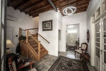 هاستل Edem Traditional House