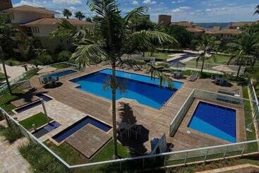 The Sun Full Condominiun