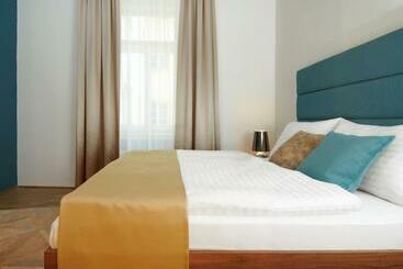Golden Angel Suites By Prague Residences