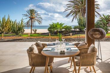 酒店 Barcelo Fuerteventura Royal Level  Adults Only