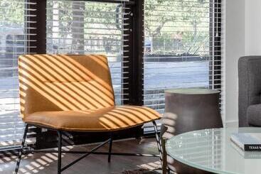 هتل Locale South Congress  Austin