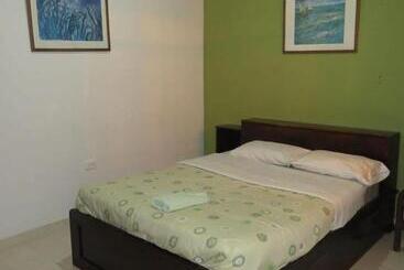 پانسیون Hostal Belén