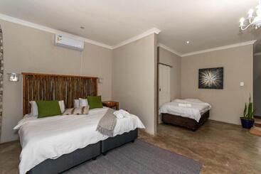 پانسیون Woodpeckers Guest House