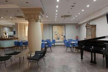 هاستل Micampus Burgos Centro Student Residence