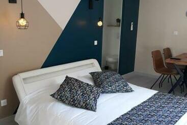 민박 Chambre D Hôtes Du Pin Avec Spa Privatif