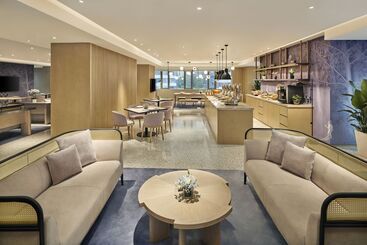 هتل Doubletree By Hilton Shenzhen Airport Residences