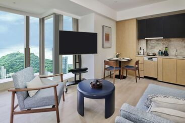 هتل Doubletree By Hilton Shenzhen Airport Residences