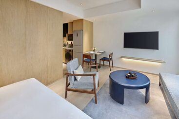 هتل Doubletree By Hilton Shenzhen Airport Residences