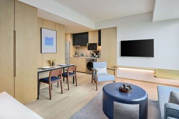 هتل Doubletree By Hilton Shenzhen Airport Residences