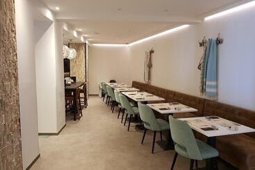 C Hotels Helios
