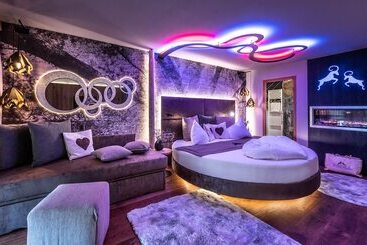 هتل Abinea Dolomiti Romantic Spa