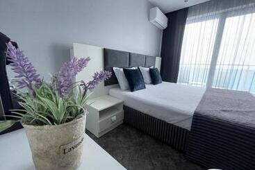 هتل Agata Beach Boutique Adult Only