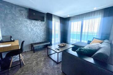 هتل Agata Beach Boutique Adult Only
