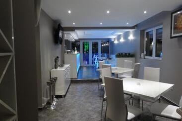 هتل Agata Beach Boutique Adult Only
