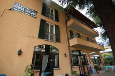 هتل Albergo Ponte Vecchio