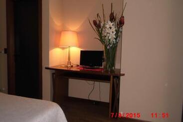 هتل Albergo Ponte Vecchio