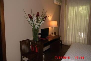 هتل Albergo Ponte Vecchio