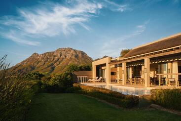 هتل Delaire Graff Lodges And Spa