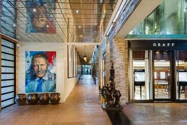 هتل Delaire Graff Lodges And Spa