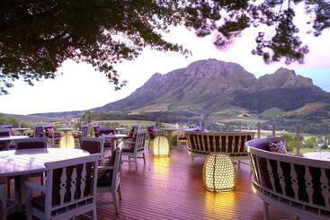 هتل Delaire Graff Lodges And Spa