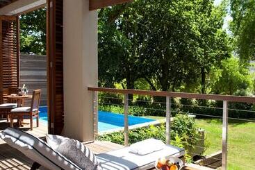 هتل Delaire Graff Lodges And Spa
