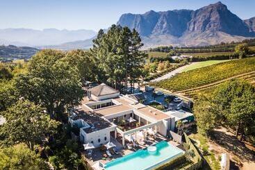 هتل Delaire Graff Lodges And Spa