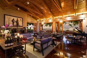 هتل Delaire Graff Lodges And Spa