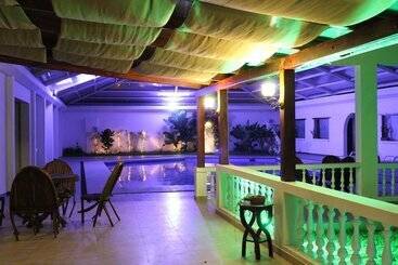 هتل La Quinta San Andrés