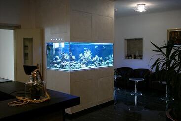 هتل Lido