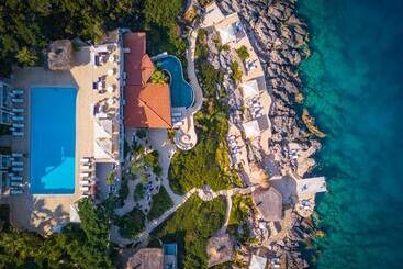 Lukka Exclusive Hotel – Adult Only +12