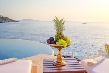 Lukka Exclusive Hotel – Adult Only +12