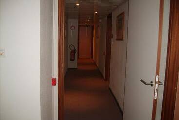 هتل The Originals Access, Hôtel Arum, Remiremont