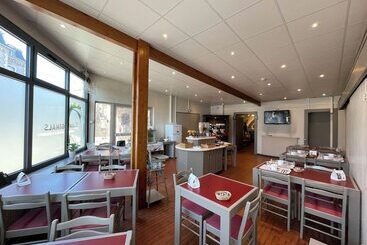 هتل The Originals Access, Hôtel Arum, Remiremont