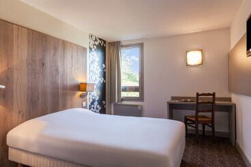 هتل The Originals City, Hôtel Mulhouse Est