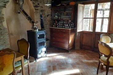 تختخواب و صبحانه Locanda Del Capo