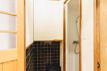 پانسیون Couch Potato Hostel   Vacation Stay 88228