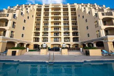 استراحتگاه Atlantic Luxury Boutique Hotel & Spa